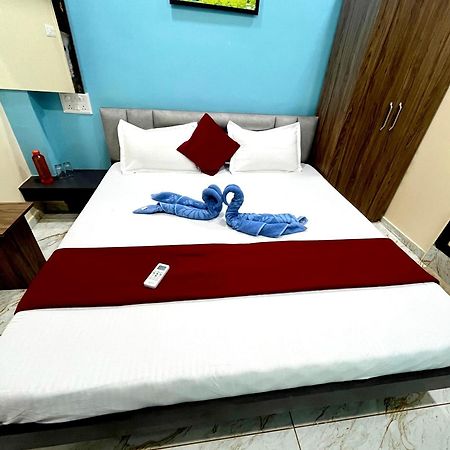 Jai Swaminarayan Delux Homestay Garudeshwar Exteriör bild