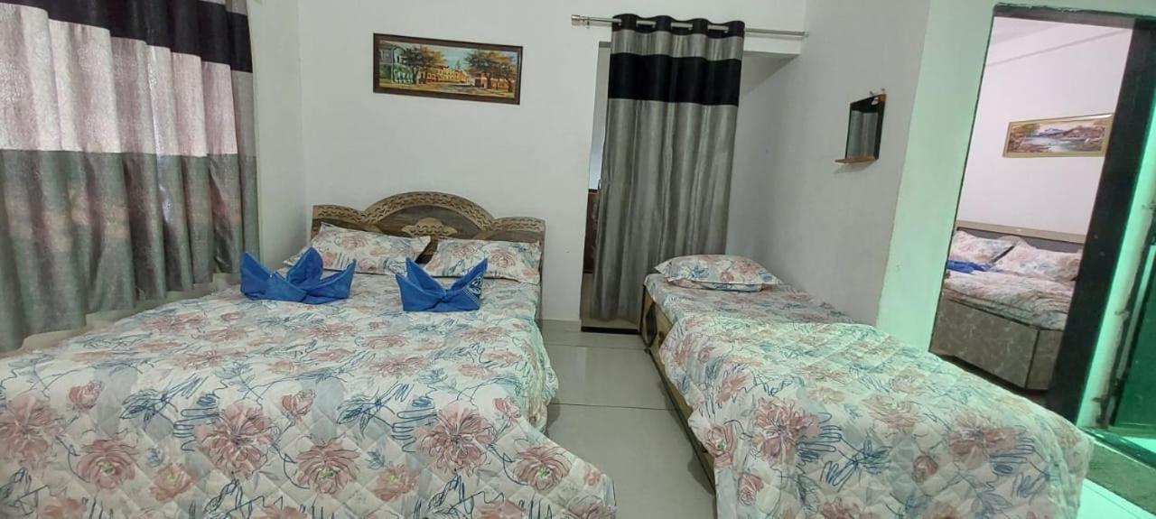 Jai Swaminarayan Delux Homestay Garudeshwar Exteriör bild