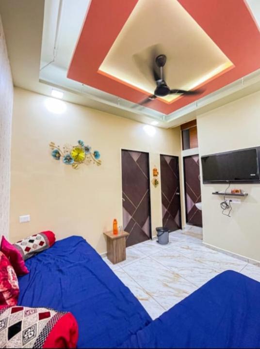 Jai Swaminarayan Delux Homestay Garudeshwar Exteriör bild