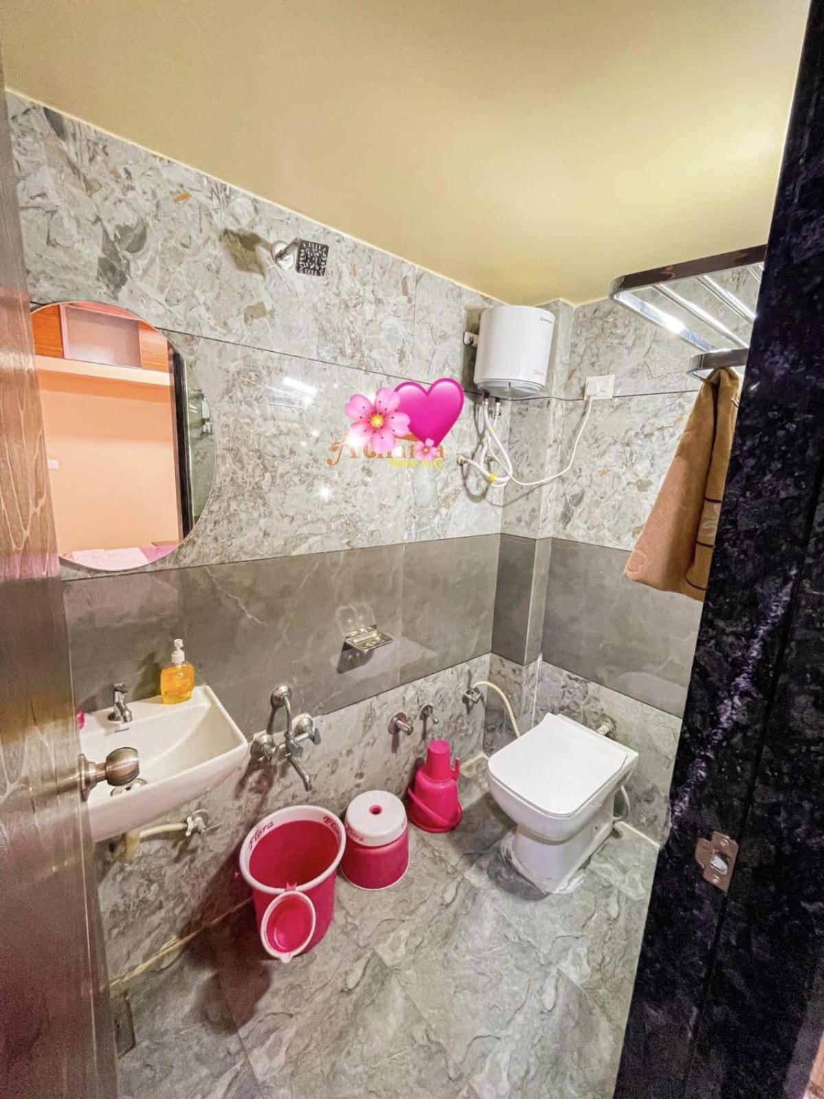 Jai Swaminarayan Delux Homestay Garudeshwar Exteriör bild