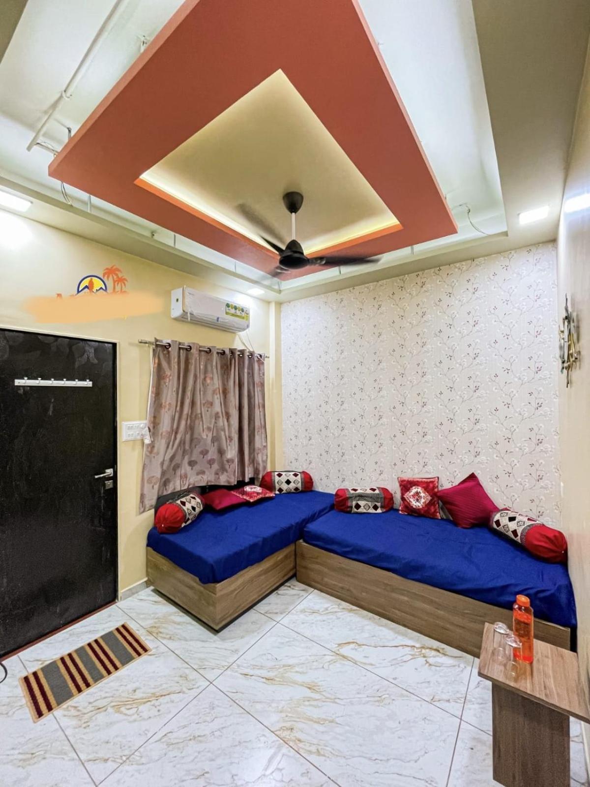 Jai Swaminarayan Delux Homestay Garudeshwar Exteriör bild