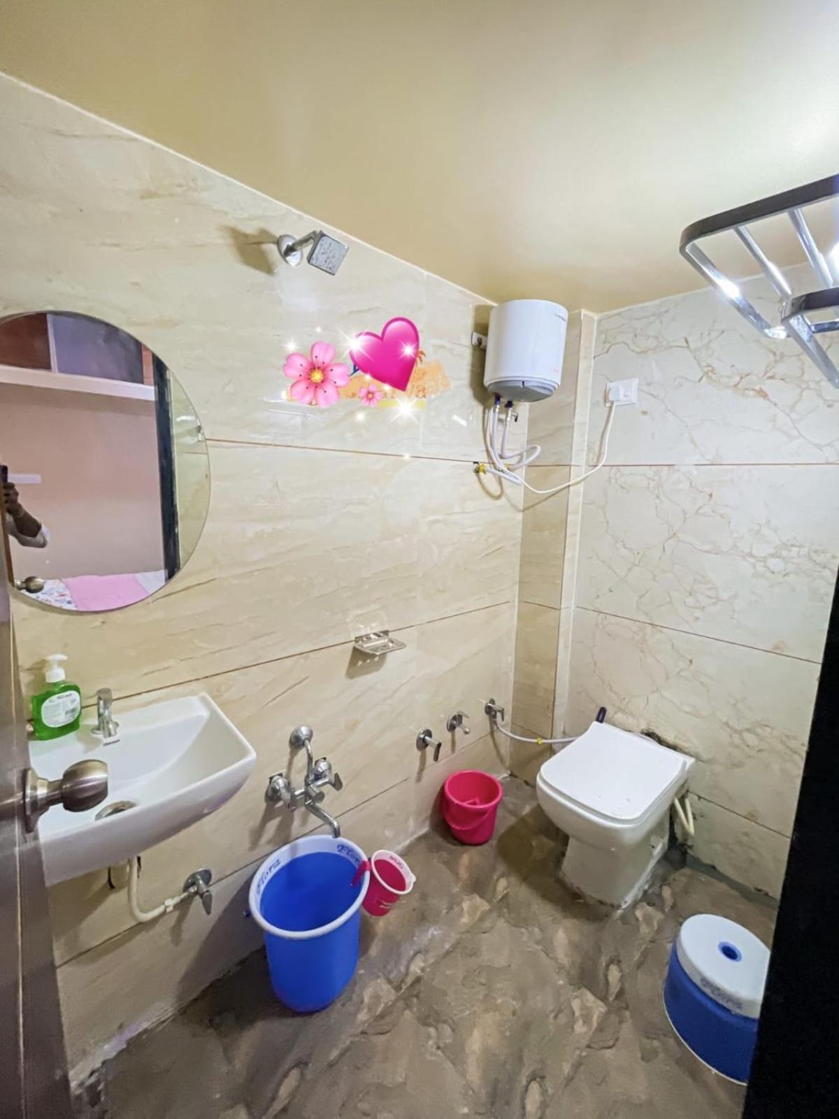 Jai Swaminarayan Delux Homestay Garudeshwar Exteriör bild