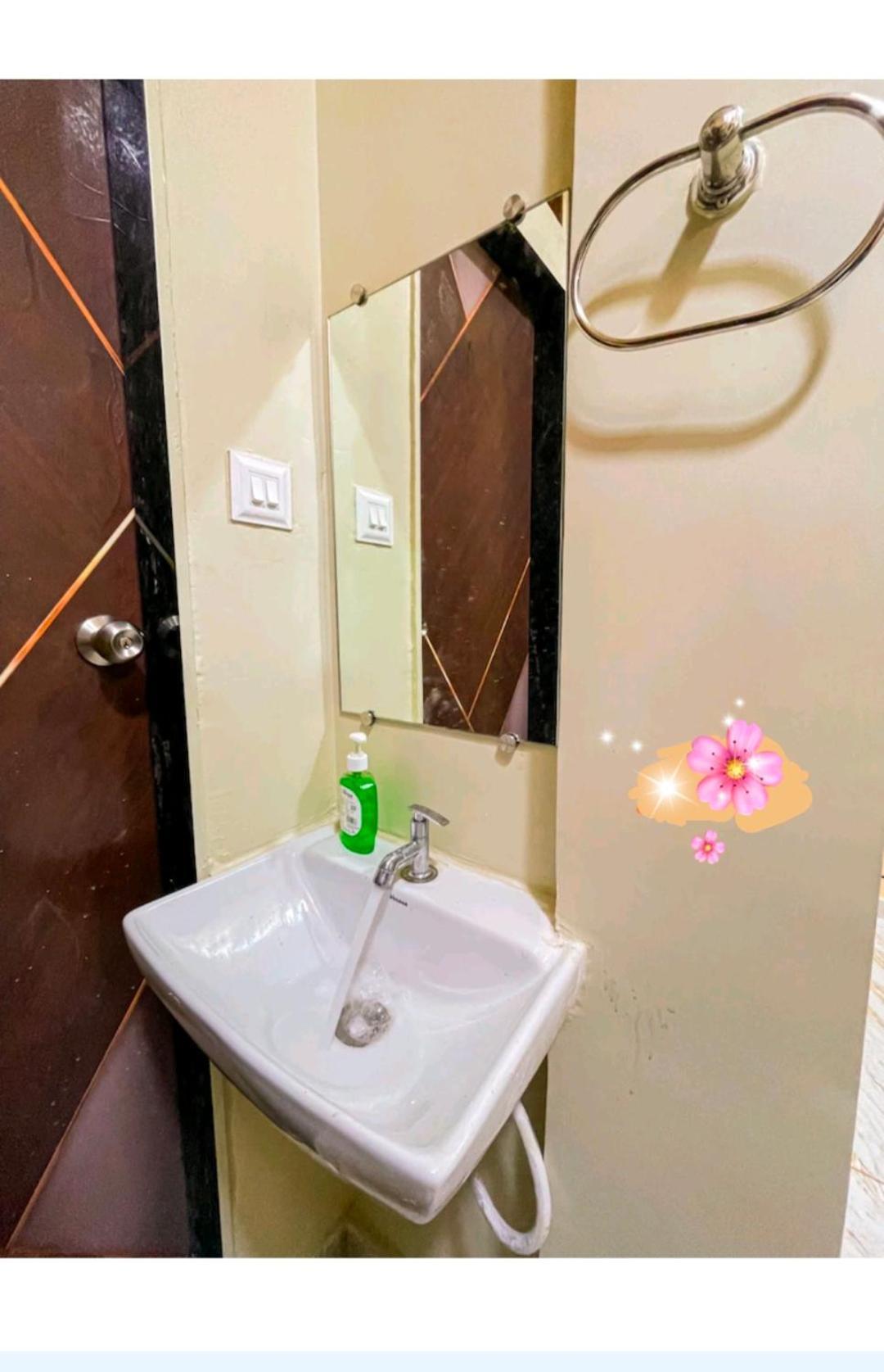 Jai Swaminarayan Delux Homestay Garudeshwar Exteriör bild